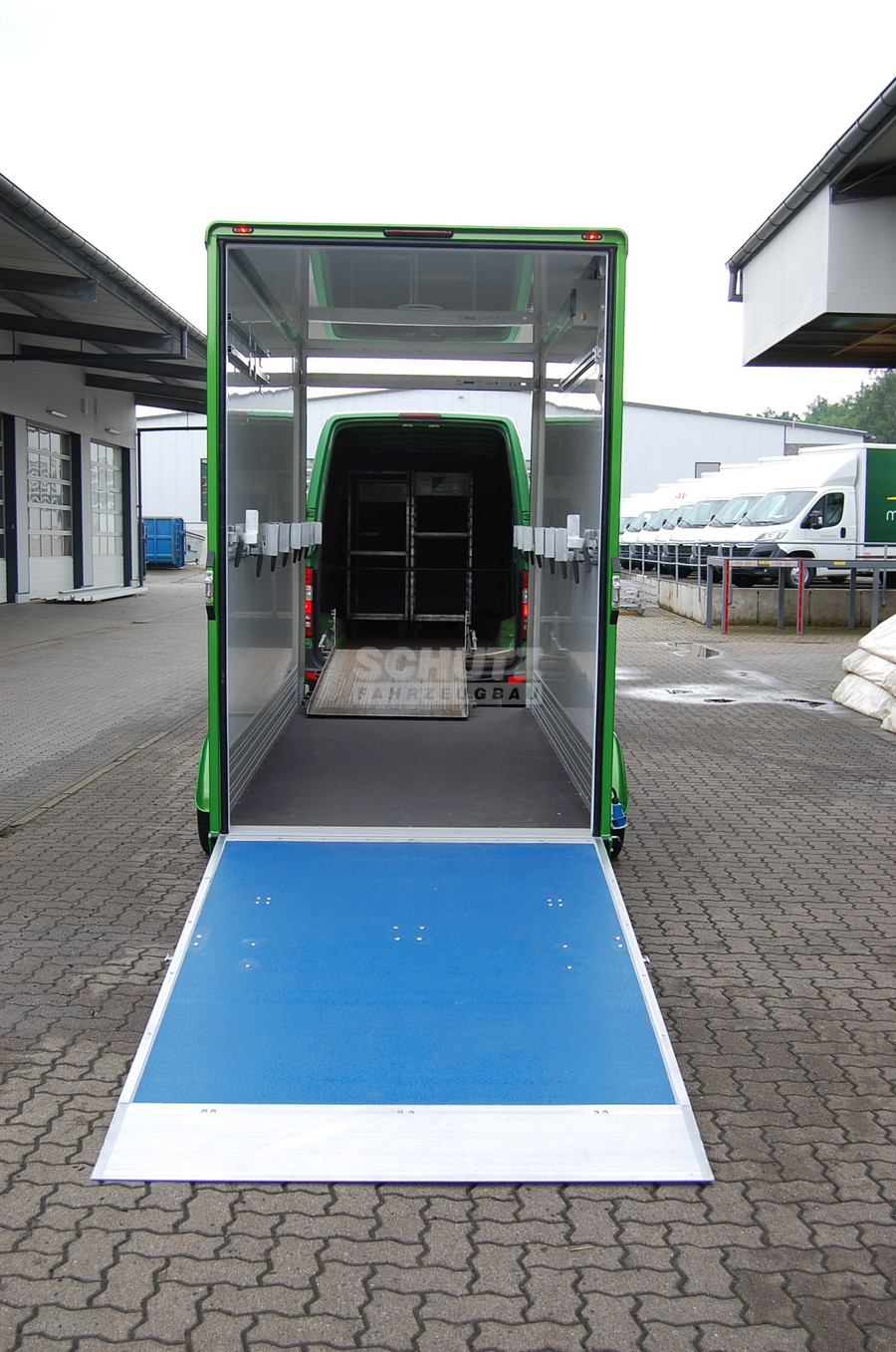 Schutz Gartenbau Transportanhänger Typ TK 20/27 D (für 7 CC)